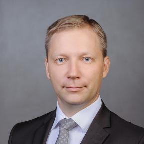 Бажанов Евгений Владимирович